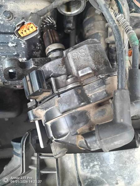 Трамблер у зборі Mazda 626  1993 2.0 Бензин 