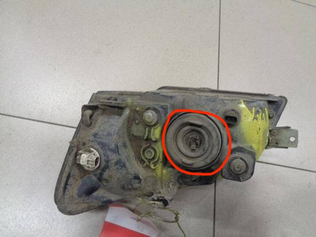 Резиновая крышка фары Hyundai Getz  2004 хэтчбек 1.3 Бензин Киев