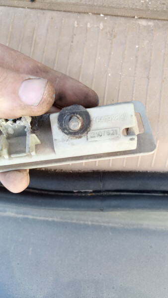 Кнопки кришки багажника зовнішня Opel Vectra C  2004 універсал 2.2 Дизель 