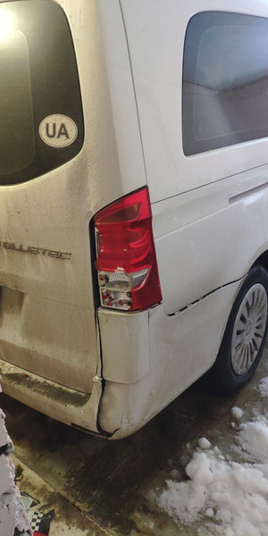Задний бампер Mercedes V-Class 2014 г.  2.2 л дизель Сумы