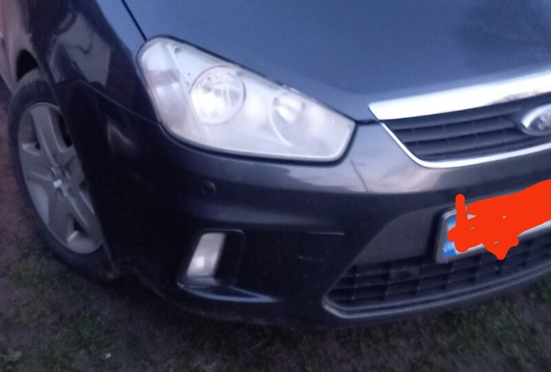 Бампер передний Ford C-Max универсал 2008 г.