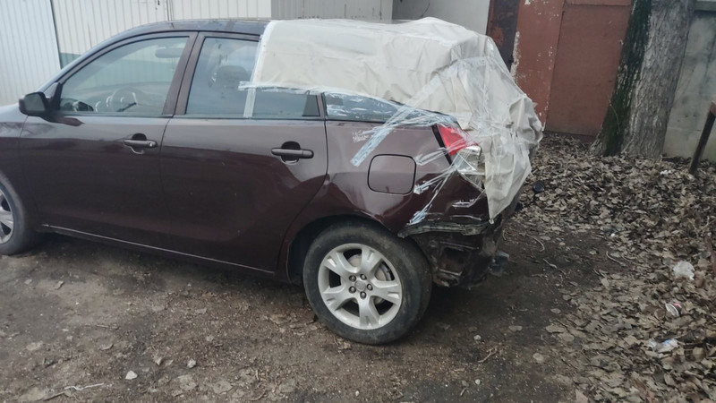 Крышка багажника Toyota Matrix хэтчбек 2004 г.  Киев