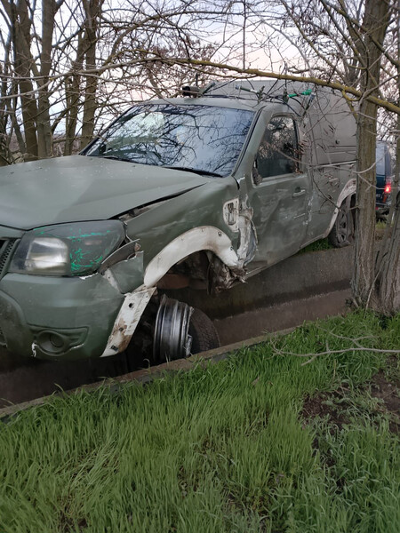 Двері крило Ford Ranger 2011 р.  2.5 л дизель Городок
