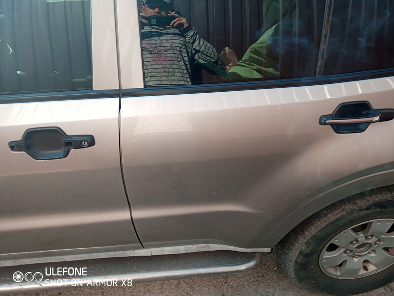 Ручка двери левая Mitsubishi Pajero  2000 3.2 Дизель Одесса