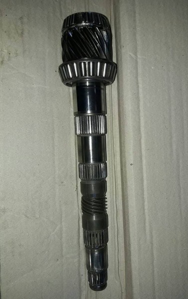 Вторинний вал Volkswagen Bora  2001 1.4 Бензин 