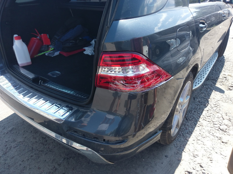 Фонарь задний правый Mercedes-Benz M-Class ML 166 2012 5.0 Бензин Киев