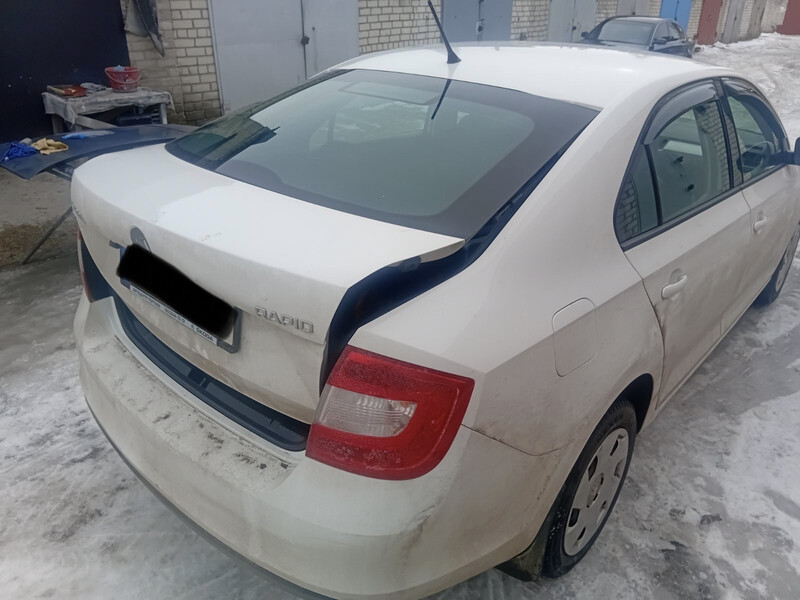 Крышка багажника Skoda Rapid  2013 1.2 Бензин Кременчуг