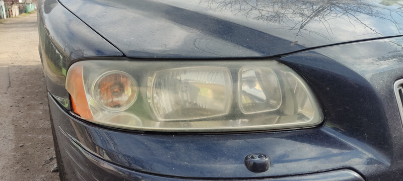 Передня фара Volvo V70  2006 Черкаси