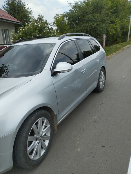Двері передні Volkswagen Jetta 6  2013 універсал 2.0 Дизель Коломия