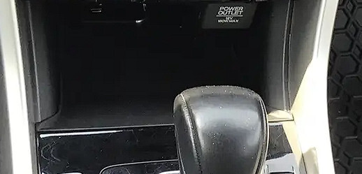 Накладка центральной панели у кулисы Honda Accord 9  2016 2.4 Бензин Киев