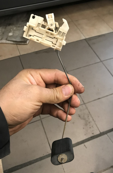 Датчик уровня топлива Jaguar S-Type  2002 2.5 Бензин Одесса