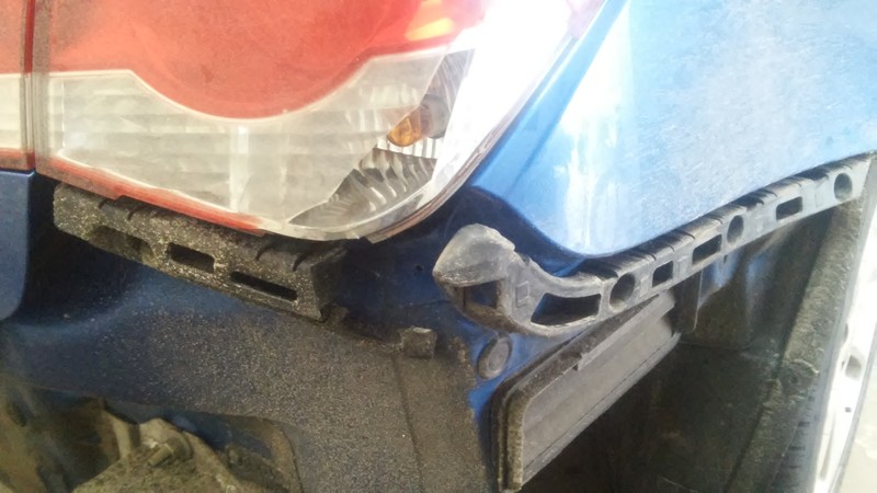 Направляйка права задня Chevrolet Cruze  2011 2.0 Дизель Киев