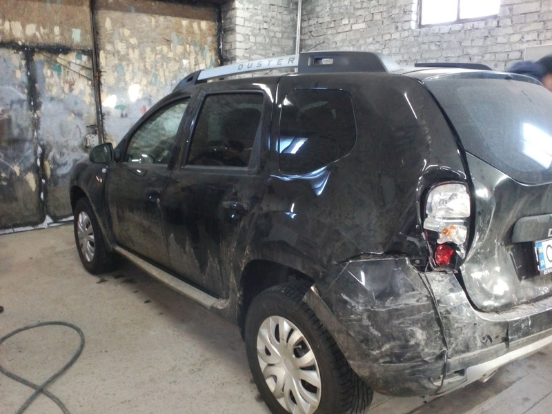 Крышка багажника Renault Duster 2016 г.  1.6 л дизель Чернигов