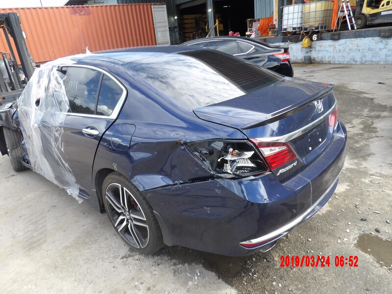 Фонарь задний левый наружний Honda Accord 9  2016 2.4 Бензин Монастырище