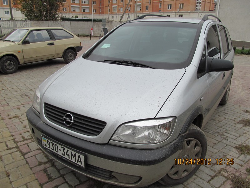 Противотуманная фара Opel Zafira A 2002 г.  1.8 л бензин Черкассы