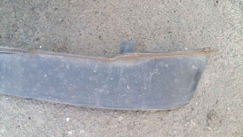 Накладка нижняя переднего бампера Suzuki Vitara  2012 універсал 2.4 Бензин 