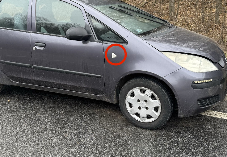Поворотник Mitsubishi Colt  2005 хэтчбек 1.5 Дизель Киев