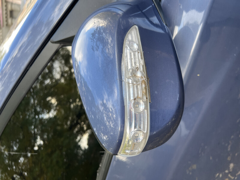 Повторитель поворота на зеркале Hyundai ix35  2012 2.0 Бензин 