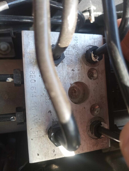 Блок ABS Volkswagen Passat B5 универсал 1997 г.