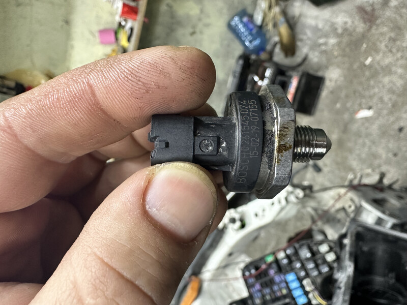 Датчик тиску палива Mazda 3 BM 2015 р.  2.0 л бензин Дніпро