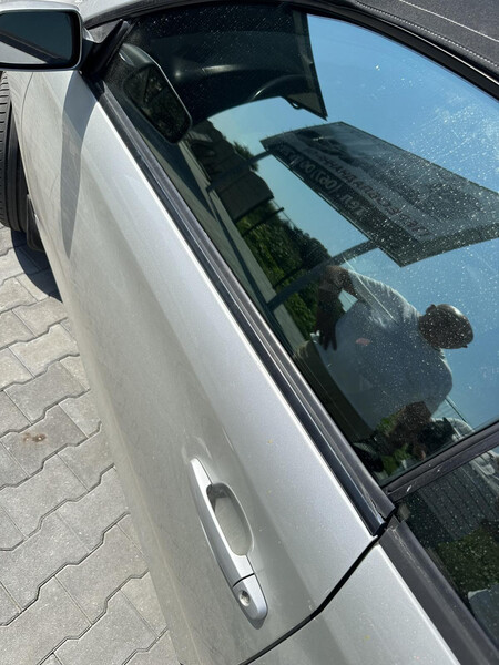 Молдинг лівої дверки (під скло) Toyota Solara  2004 3.3 Бензин 