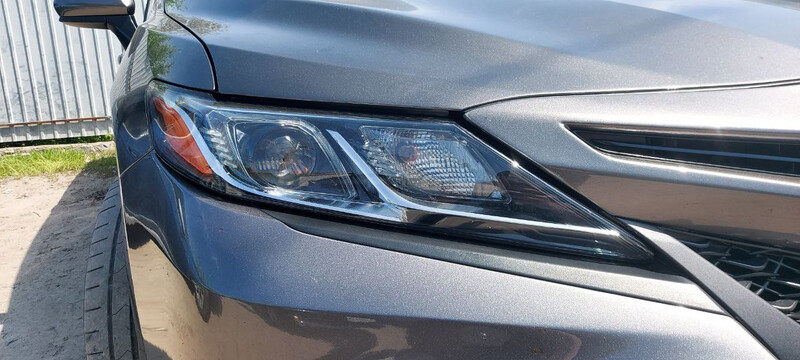 Галогенная фара левая Toyota Camry 70  2018 2.5 Бензин Умань
