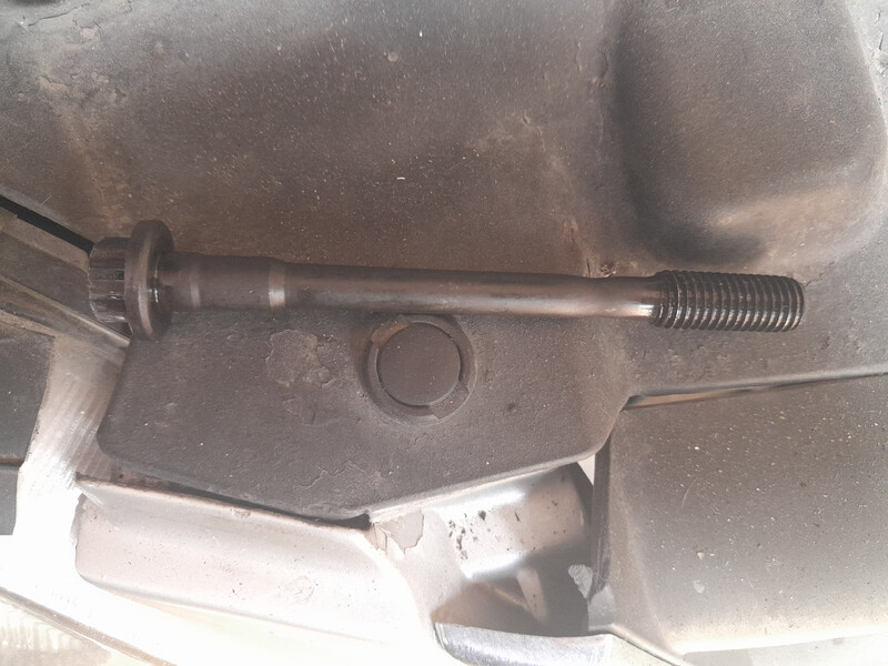 Болт шатуна Toyota Avensis  2000 1.8 Бензин Одеса