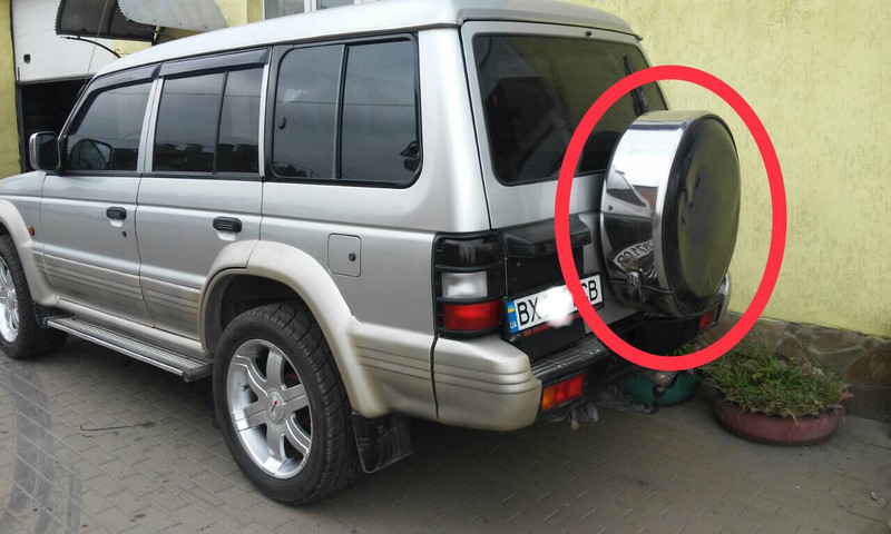 Чехол запасного колеса Mitsubishi Pajero 2  1995 2.8 Дизель Хмельницкий