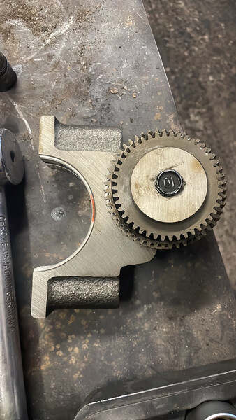 Шестерня приводу маслонасосу Kia Carnival  2006 2.9 Дизель 