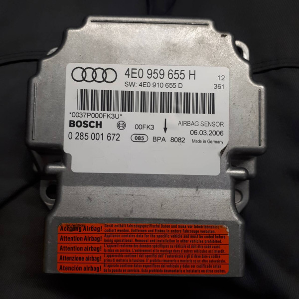 Блок управления airbag Audi A8 D3  2006 3.0 Дизель Черновцы