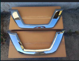 Хромовая накладка переднего бампера Nissan Rogue  2017 2.5 Бензин 