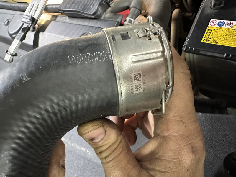 Патрубок інтеркулера Toyota Land Cruiser Prado 150  2019 2.8 Дизель Київ