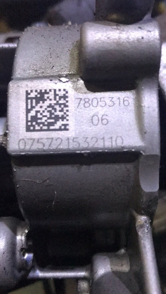 Масляний насос BMW X5 E70  2012 3.0 Дизель 