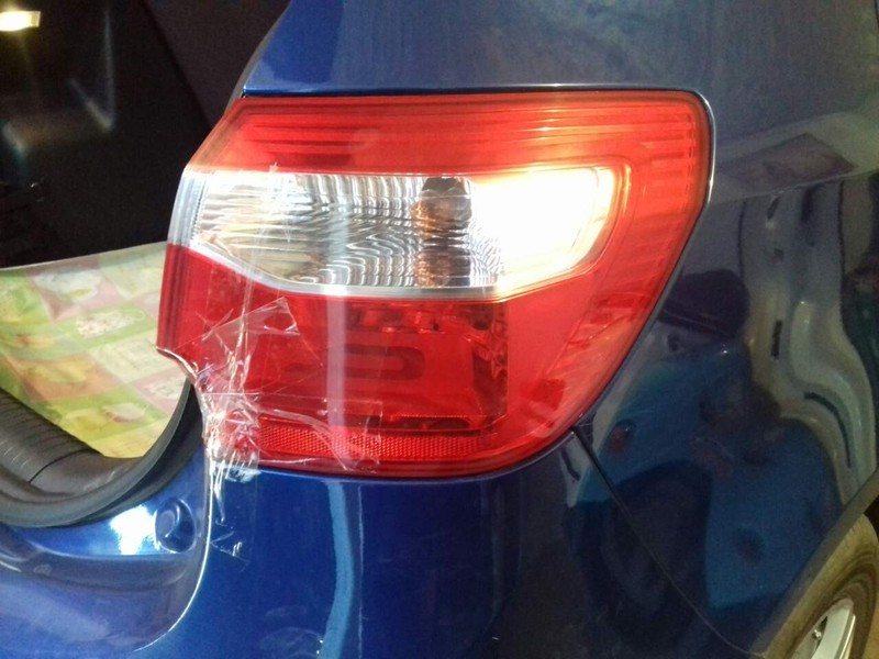 Фонарь задний правый Kia Rio 3 хэтчбек 2012 г.  1.4 л бензин Одесса