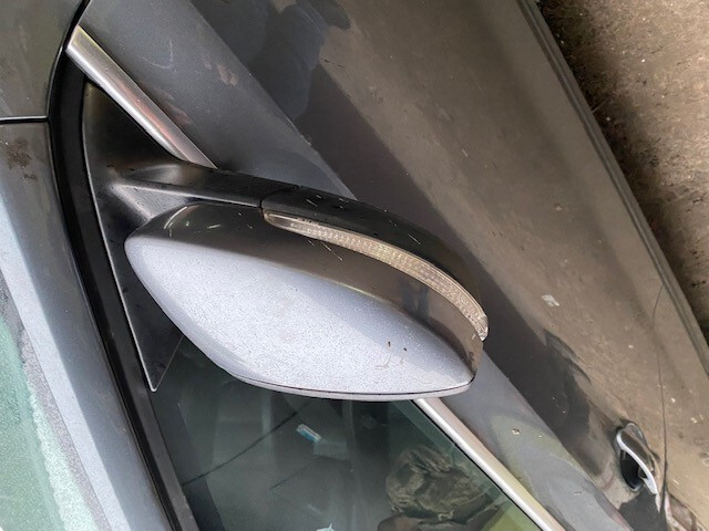 Зеркало левое 7 пинов Volkswagen Jetta TDI 2011 2.0 Дизель Киев