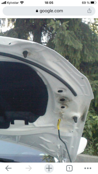 Отбойник капота резиновый Citroen C-Elysee  2013 1.6 Дизель Мариуполь