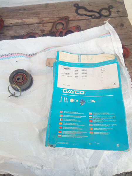 Ремень ГРМ, ролик Nissan Sunny B12  1988 хэтчбек 1.6 Бензин Оржица