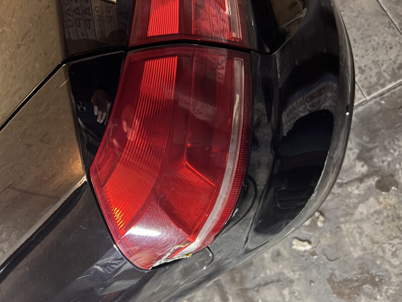 Задний левый фонарь в крило Volkswagen Passat B7  2012 2.5 Бензин Чернігів