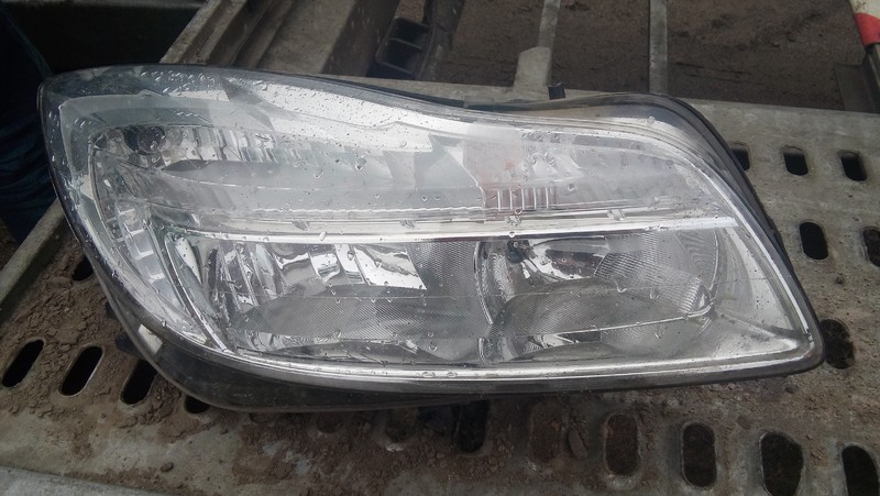 Основная фара в сборе Opel Insignia A  2011 универсал 2.0 Дизель Черкассы