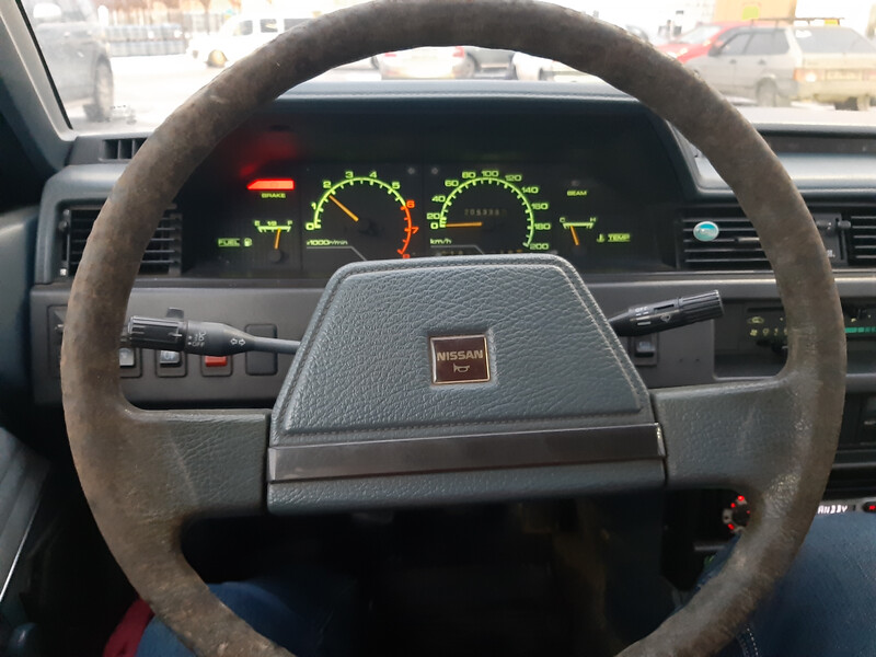 Руль Nissan Bluebird  1985 1.5 Бензин Днепр
