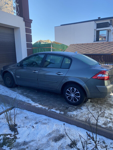 Крыло переднее правое Renault Megane 2 2003 г.  1.6 л бензин Балаклея