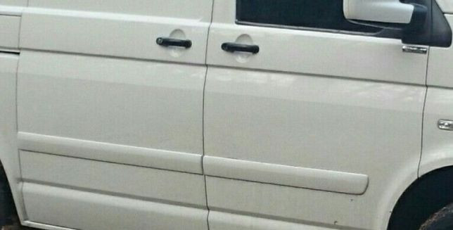 Молдинги кузова Volkswagen Multivan 2007 г.  2.5 л дизель Киев