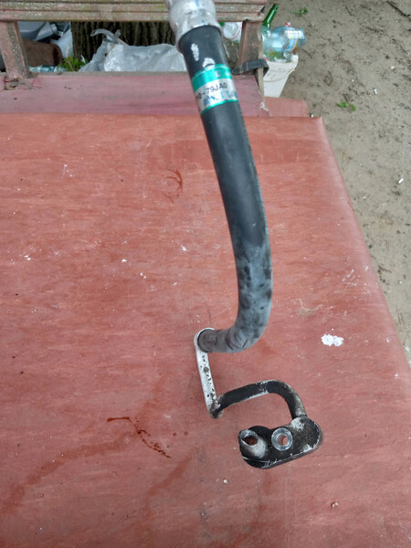 Трубки кондиціонера Suzuki SX4  2006 універсал 1.9 Дизель 