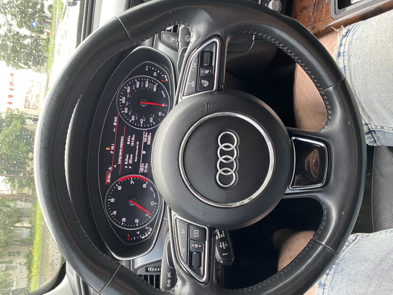 Крышка на руль Audi A6 C7 2013 г.  2.0 л бензин Сумы