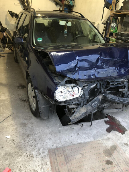 Ліве крило Volkswagen Golf 7 хетчбек 2017 р.  1.6 л бензин Бердичів