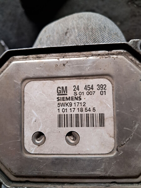 Блок управления ДВС Opel Vectra B 2000 г.  1.8 л бензин