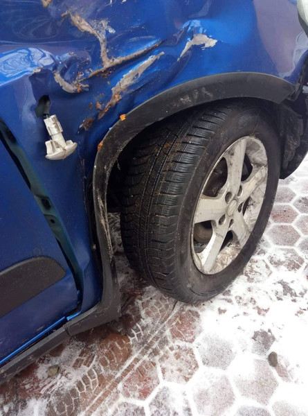 Молдинг на правое крыло Suzuki SX4 хэтчбек 2008 г.  1.6 л бензин Киев