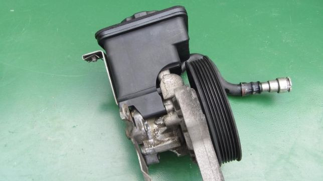 Насос гідропідсилювача керма 676227901   BMW X5