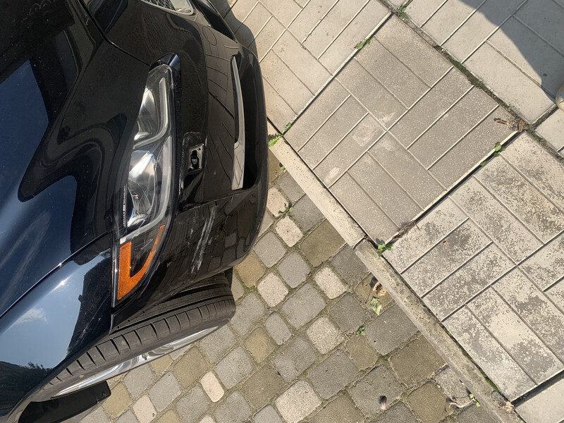 Стекло фары Jaguar XJ  2015 3.0 Бензин Львов
