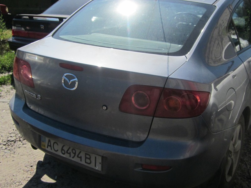 Полка задняя Пластмасса Mazda 6  2004 1.5 Бензин Луцк